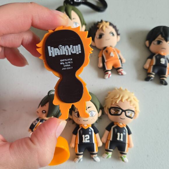 haikyu / haikyuu magnets, bag charms lot of 6 - Picture 3 of 8